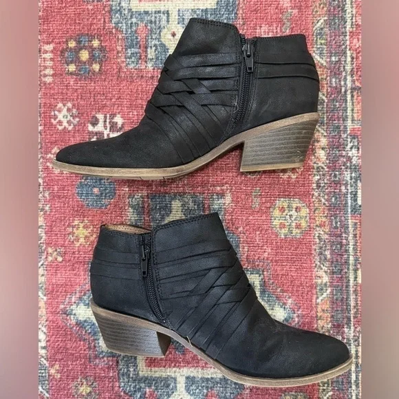 LifeStride Womens Prairie Faux Leather Black Zipper Ankle Boots Size 6 - Picture 3 of 6
